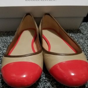 Banana Republic Flats